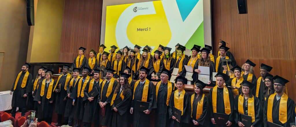 Les docteurs de CY Cergy Paris Université diplômés en 2025.